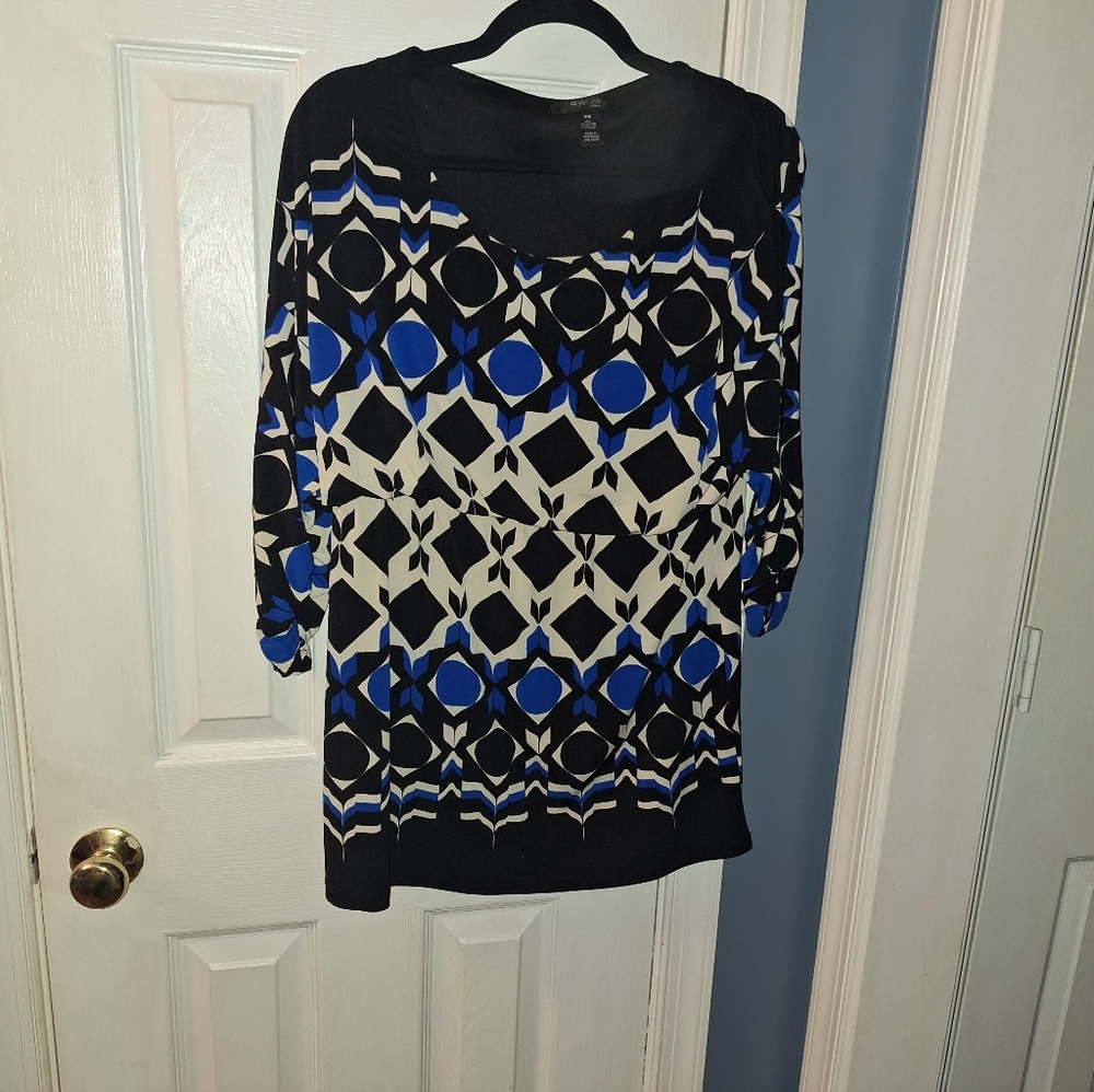 Geometric Black and Blue Dress
